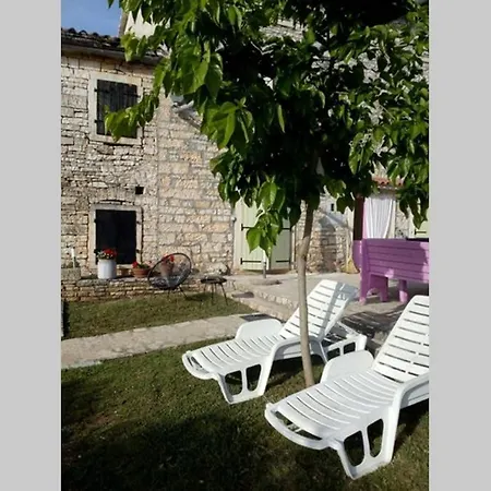 Stone House In Istria Villa Modrusani