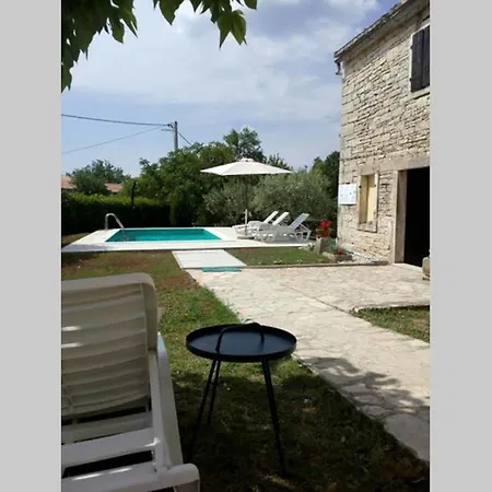 Stone House In Istria Villa Modrusani